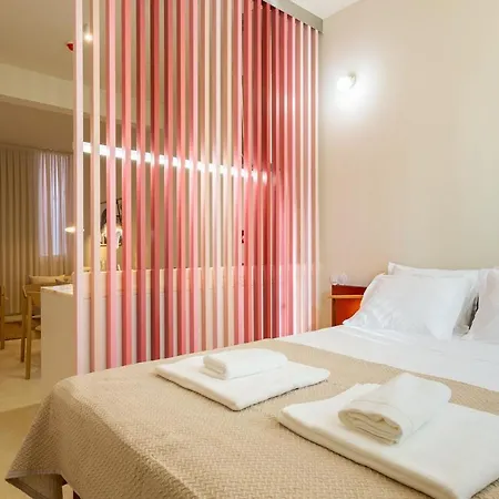 Apartment Princess Building W/pool By Lovelystay *