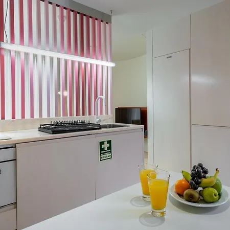 Princess Building W/pool By Lovelystay Appartement *